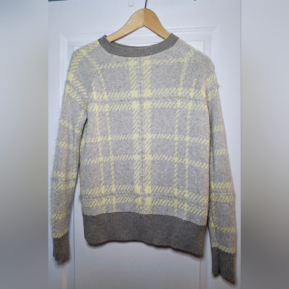 Banana Republic Merino Wool Plaid Sweater (XS)